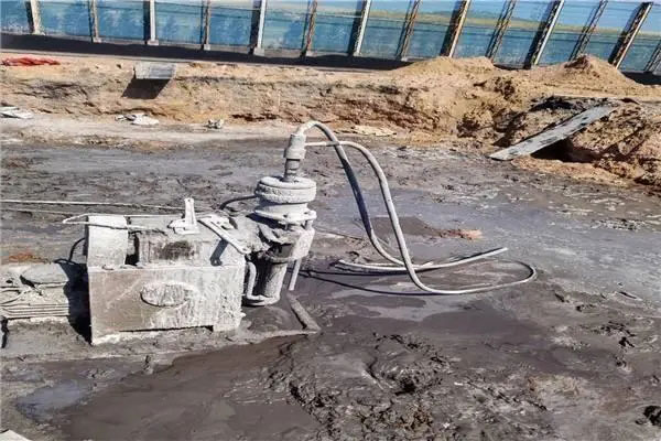 伊吾水泡基础注浆加固